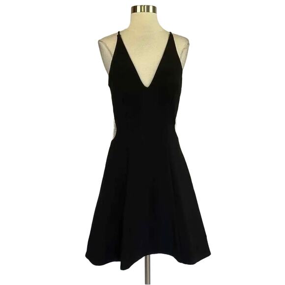 Avery G Women's Cocktail Dress Size 8 Black Beaded Back Sleeveless Fit and Flare - Picture 1 of 10